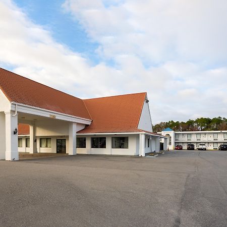 Developer Inn & Suites Airport Jax, A Baymont By Wyndham Jacksonville Eksteriør billede